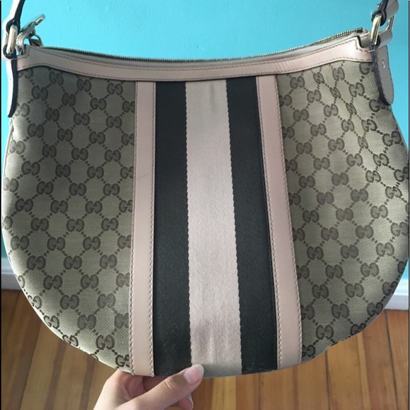 Gucci crossbody bag - Picture 1 of 6